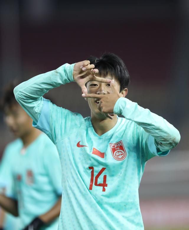 云开体育官网-马德兴：国少用出线赢得机会与时间，希望在路上！